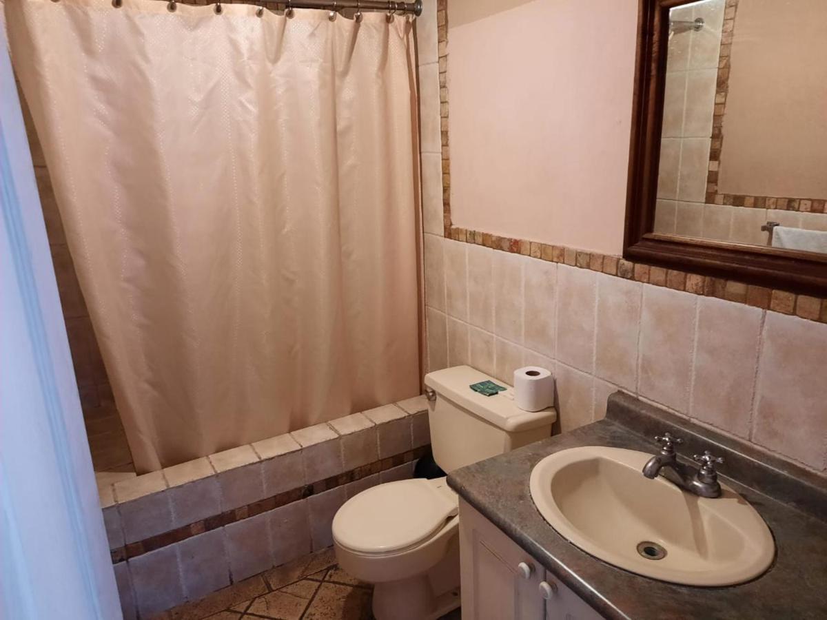 Apartamento 505 Cortijo Reforma Zona 9 Guatemala City Ngoại thất bức ảnh